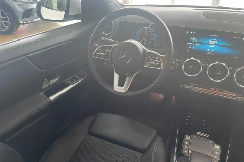 Mercedes-Benz GLA GLA 200 D