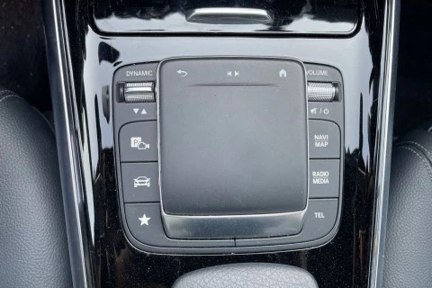 Mercedes-Benz GLA GLA 200 D