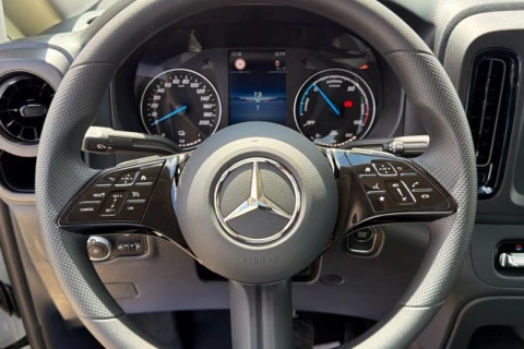 Mercedes-Benz eVito 112 FURGÓN LARGO