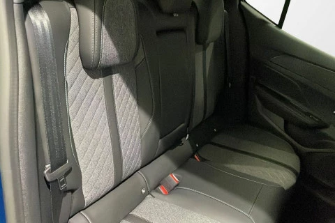 Peugeot 408 408 Allure HYBRID 145 eDCS6