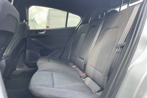 Ford Focus 1.0 Ecoboost MHEV 92kW ST-Line