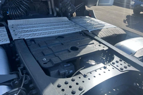 Mercedes-Benz Actros 1851 LS 