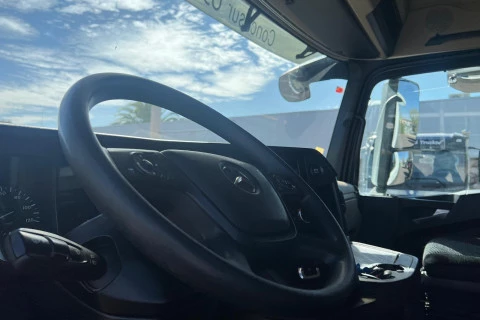 Mercedes-Benz Actros 1851 LS 