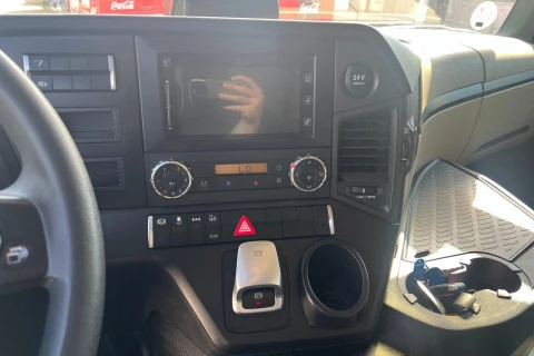 Mercedes-Benz Actros 1851 LS 