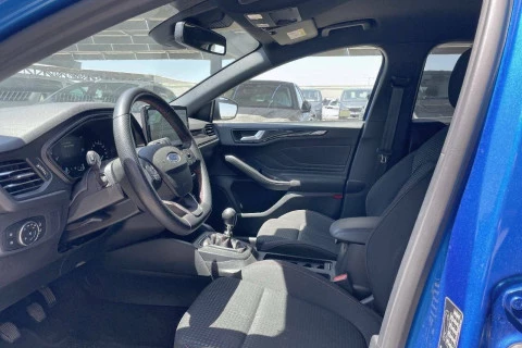 Ford Focus 1.0 Ecoboost MHEV 92kW ST-Line