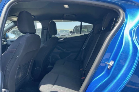 Ford Focus 1.0 Ecoboost MHEV 92kW ST-Line