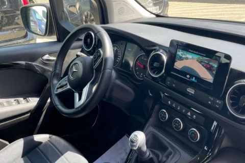 Mercedes-Benz Clase T 180 d