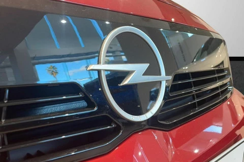 Opel Corsa 1.2T XHL 74kW (100CV) Edition