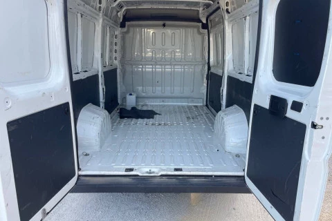 Citroën Jumper BlueHDi 88KW (120CV) Furgón 33L2H2