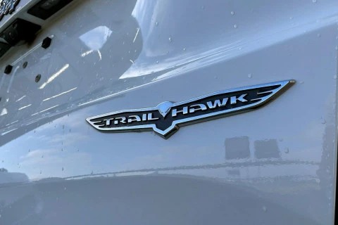 Jeep Renegade 4xe Overland 1.3 PHEV 240hp AT EAWD