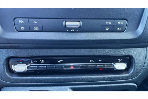 Mercedes-Benz Vito 110CDI Furgon BASE larga