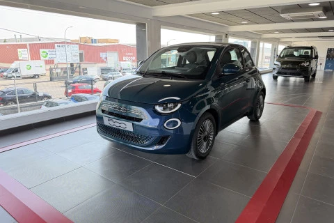 Fiat 500 TORINO 1.0 Hybrid 48kW (65cv) Fiat 500 TORINO 1.0 Hybrid 48kW (65cv)
