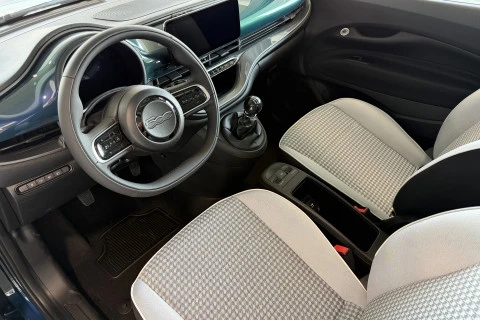 Fiat 500 TORINO 1.0 Hybrid 48kW (65cv) Fiat 500 TORINO 1.0 Hybrid 48kW (65cv)