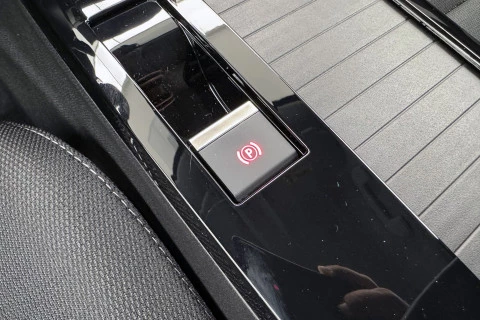 Citroën C4 Hybrid 145 ë-DCS6 Business Edition