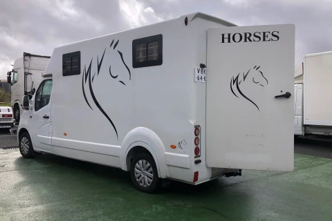 Renault Trucks Master MASTER 170 C.V.+FURGONETA DE CABALLOS