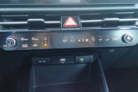 Kia Niro 1.6 GDi HEV 95kW (129CV) Drive