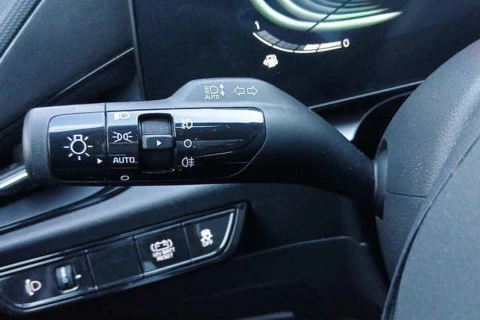 Kia Niro 1.6 GDi HEV 95kW (129CV) Drive