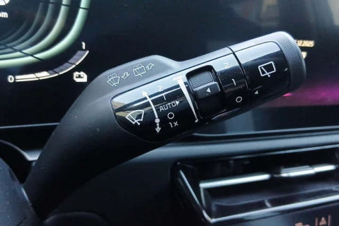 Kia Niro 1.6 GDi HEV 95kW (129CV) Drive