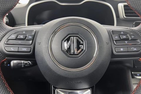 MG ZS 1.0T Luxury Auto