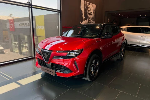 Alfa Romeo Junior Ibrida Sport Speciale 108kW (145CV)