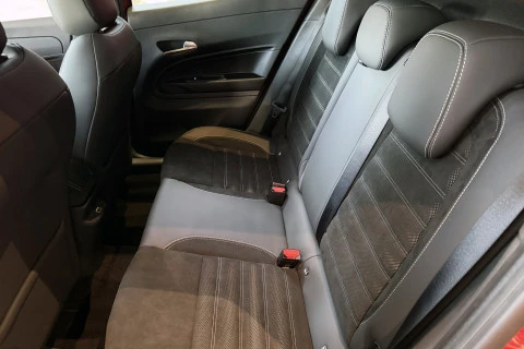 Alfa Romeo Junior Ibrida Sport Speciale 108kW (145CV)