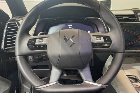 DS 7 BlueHDi 130 Automático OPERA