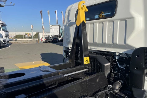 Mitsubishi Fuso Canter 3C13 + GANCHO JIMECA