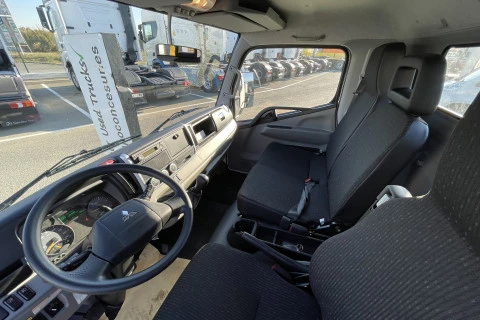 Mitsubishi Fuso Canter 3C13 + GANCHO JIMECA