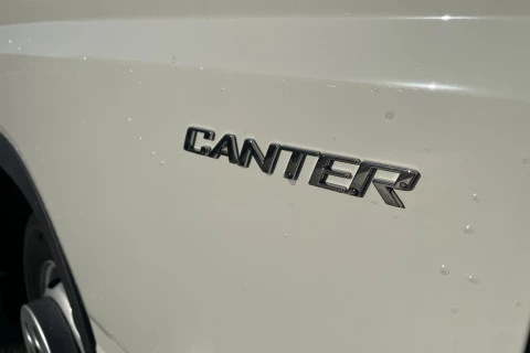 Mitsubishi Fuso Canter 3C13 + GANCHO JIMECA