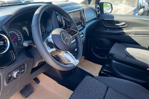 Mercedes-Benz Vito 114CDI AT 100kW Tourer Select Larga