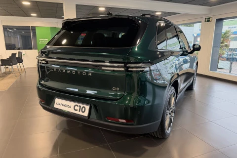 Leapmotor C10 C10 REEV 28.4 kWh Design REEV Hybrid A
