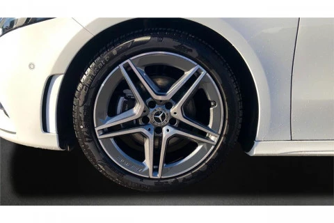 Mercedes-Benz Clase A Sedán A 180