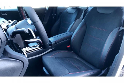 Mercedes-Benz Clase A Sedán A 180