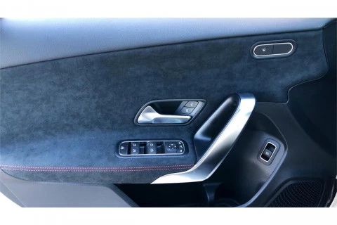 Mercedes-Benz Clase A Sedán A 180