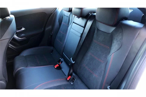 Mercedes-Benz Clase A Sedán A 180