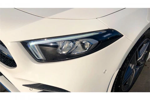 Mercedes-Benz Clase A Sedán A 180