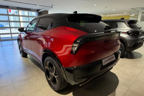 Alfa Romeo Junior Ibrida Intensa 108kW (145CV)