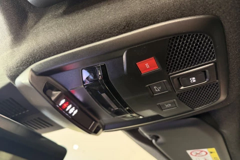 Alfa Romeo Junior Ibrida Intensa 108kW (145CV)