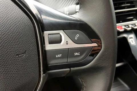 Peugeot 208 PureTech 100 Style 75 kW (100 CV)