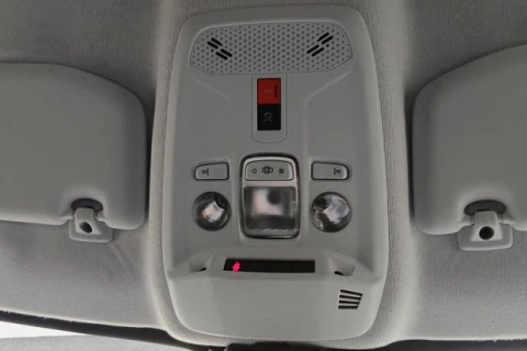 Peugeot 208 PureTech 100 Style 75 kW (100 CV)