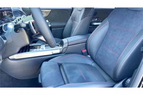 Mercedes-Benz GLB GLB 200 d 4MATIC