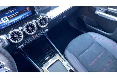 Mercedes-Benz GLB GLB 200 d 4MATIC
