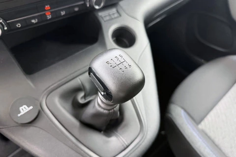 Peugeot Rifter Style Standard BlueHDi 96kW