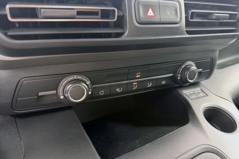 Peugeot Rifter Style Standard BlueHDi 96kW