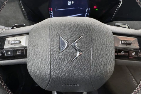 DS 4 BlueHDi 130 auto Performance Line