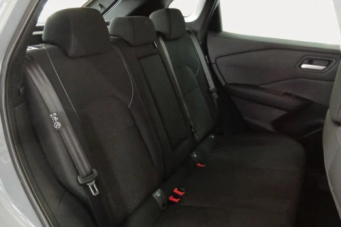 Nissan Qashqai DIG-T 140 mHEV Acenta 4x2 103 kW (140 CV)