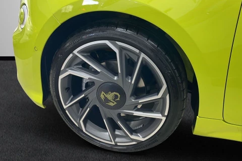 Abarth 500 500e Turismo 42kwh 113kw (154cv)