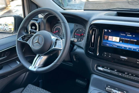 Mercedes-Benz Vito 114CDI AT 100kW Tourer Select Larga