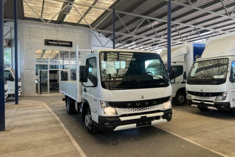 Mitsubishi Fuso Canter 3C13 