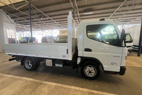 Mitsubishi Fuso Canter 3C13 